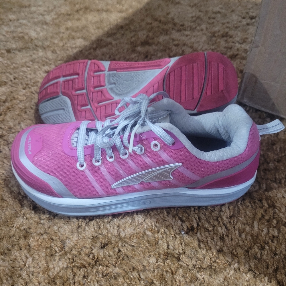 Altra Intuition 2.0